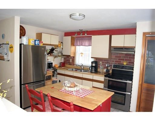 19 Clearview Ave, Gloucester, MA 01930 photo 2