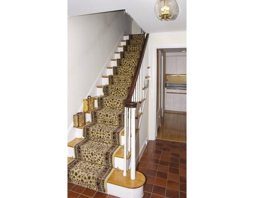 107 Riverside Dr, Dedham, MA 02026 photo 9
