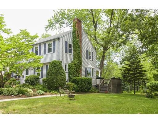 107 Riverside Dr, Dedham, MA 02026 photo 2