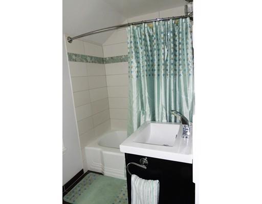 820 Dickinson St, Springfield, MA 01108 photo 14