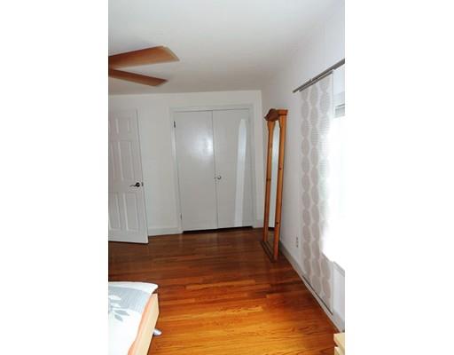 820 Dickinson St, Springfield, MA 01108 photo 11
