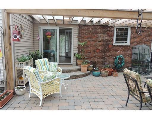 820 Dickinson St, Springfield, MA 01108 photo 19