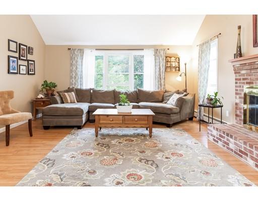 2 Celestial Way, Pepperell, MA 01463 photo 4