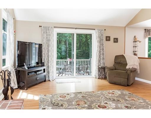 2 Celestial Way, Pepperell, MA 01463 photo 5