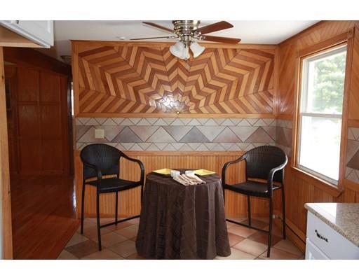 225 Murphy Ln, Chicopee, MA 01020 photo 8