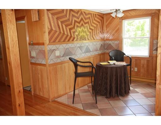 225 Murphy Ln, Chicopee, MA 01020 photo 6