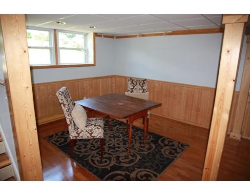 225 Murphy Ln, Chicopee, MA 01020 photo 19