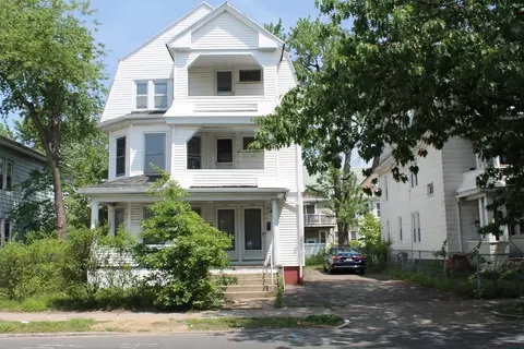 252-254 Orange St, Springfield, MA 01108 photo 1