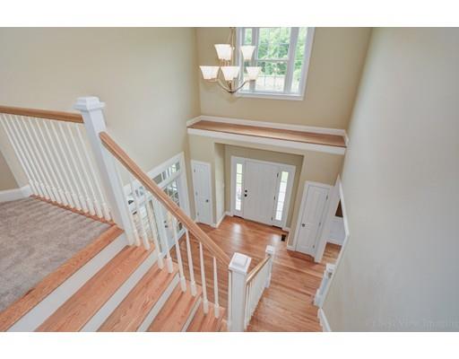 21 Beech St, Millis, MA 02054 photo 2