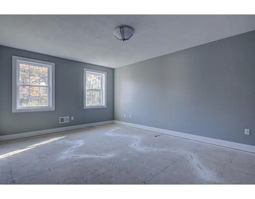 960 Hildreth St, Dracut, MA 01826 photo 24