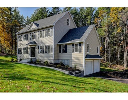 960 Hildreth St, Dracut, MA 01826 photo 1