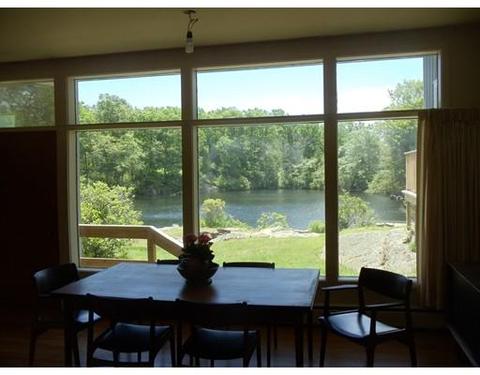 20 Colburn St, Gloucester, MA 01930 photo 8