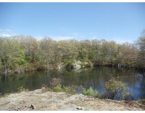20 Colburn St, Gloucester, MA 01930 photo 4