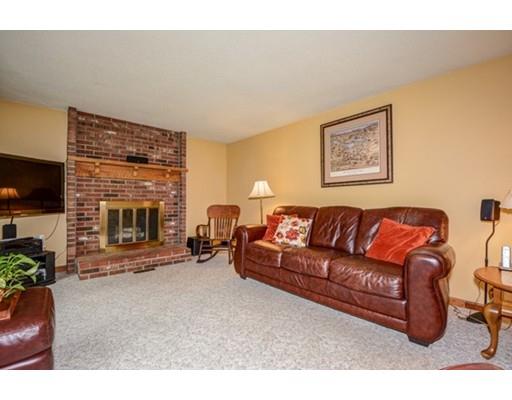 55 E Hill Rd, Brimfield, MA 01010 photo 12
