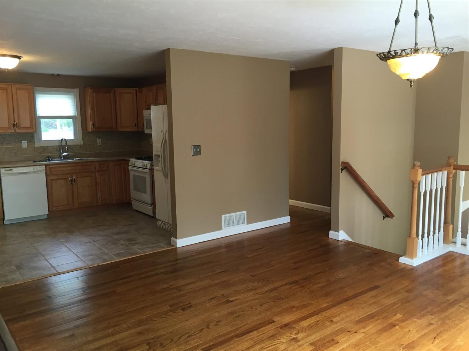 48 Cambridge Dr, Mashpee, MA 02649 photo 6