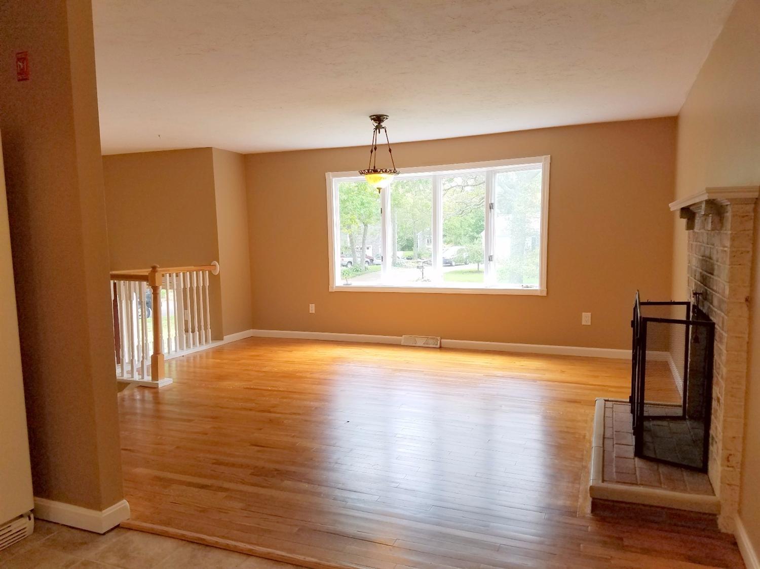 48 Cambridge Dr, Mashpee, MA 02649 photo 2
