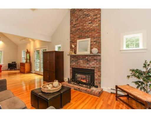 693 Great Neck Rd S, Mashpee, MA 02649 photo 12