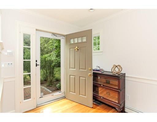 693 Great Neck Rd S, Mashpee, MA 02649 photo 5