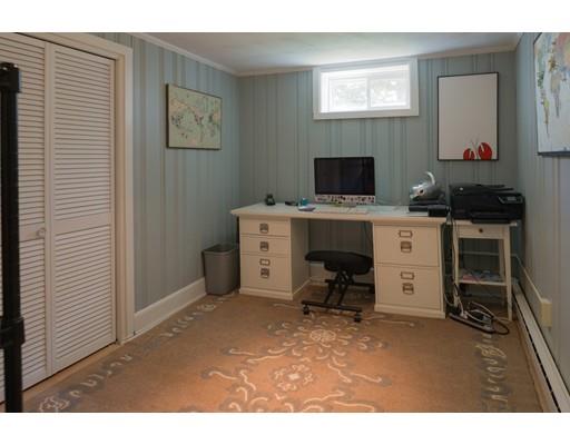 65 Glendale Rd, Marblehead, MA 01945 photo 21