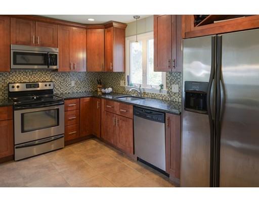 65 Glendale Rd, Marblehead, MA 01945 photo 8