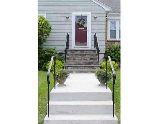 65 Glendale Rd, Marblehead, MA 01945 photo 2