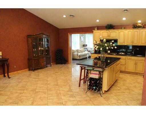 46 Progressive St, Worcester, MA 01604 photo 2