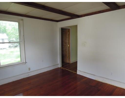 45 Wilton St, Springfield, MA 01109 photo 7