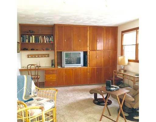 14 Madison Rd, Marblehead, MA 01945 photo 8