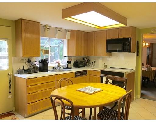 14 Madison Rd, Marblehead, MA 01945 photo 5