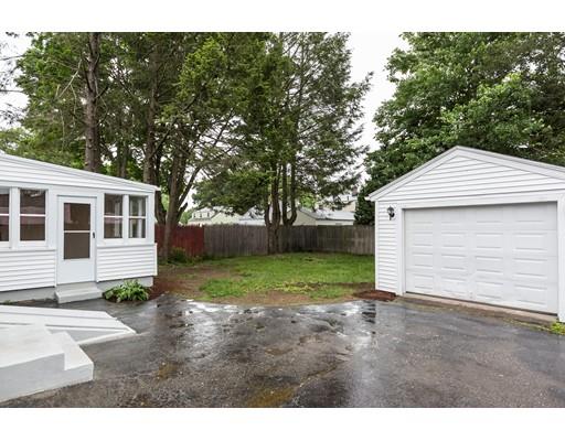 33 Barton St, Springfield, MA 01104 photo 3
