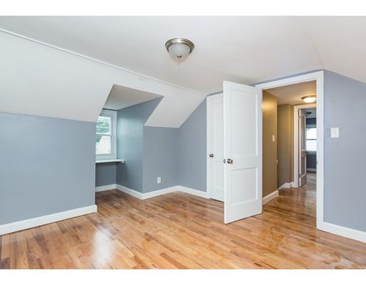 33 Barton St, Springfield, MA 01104 photo 18