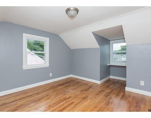 33 Barton St, Springfield, MA 01104 photo 19
