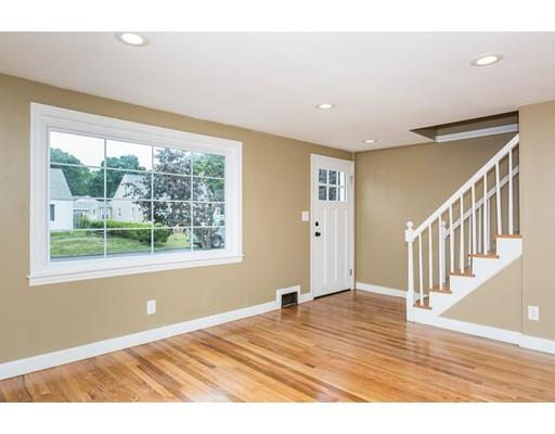 33 Barton St, Springfield, MA 01104 photo 6