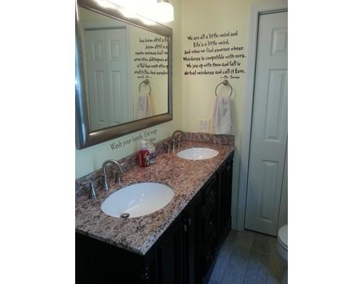 79 Locust Ave, Worcester, MA 01604 photo 19