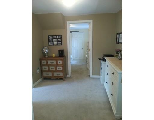 79 Locust Ave, Worcester, MA 01604 photo 16