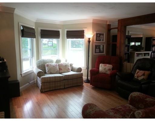 79 Locust Ave, Worcester, MA 01604 photo 10