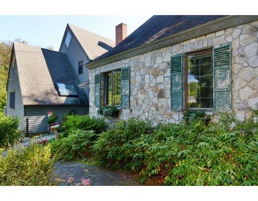 9 Pentucket Ln, Danvers, MA 01923 photo 3