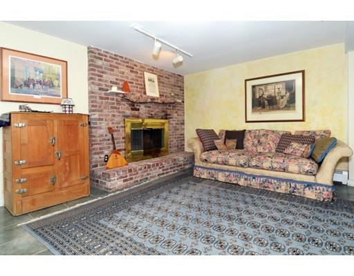 9 Pentucket Ln, Danvers, MA 01923 photo 29