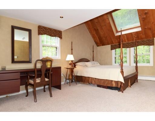 9 Pentucket Ln, Danvers, MA 01923 photo 22