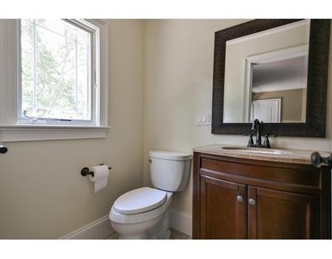 8 Willow St, Dover, MA 02030 photo 23