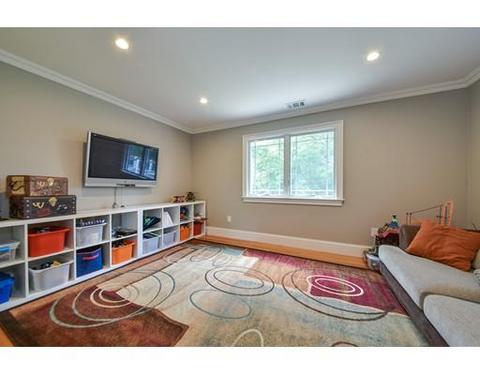 8 Willow St, Dover, MA 02030 photo 20