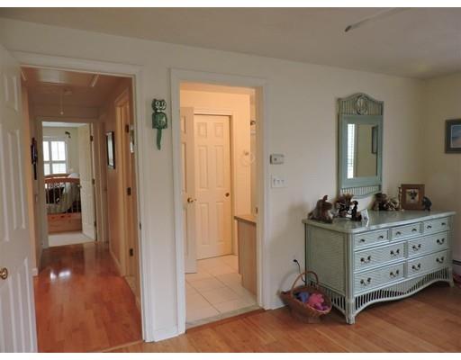 15 Abbey Rd, Webster, MA 01570 photo 21