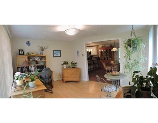 15 Abbey Rd, Webster, MA 01570 photo 12