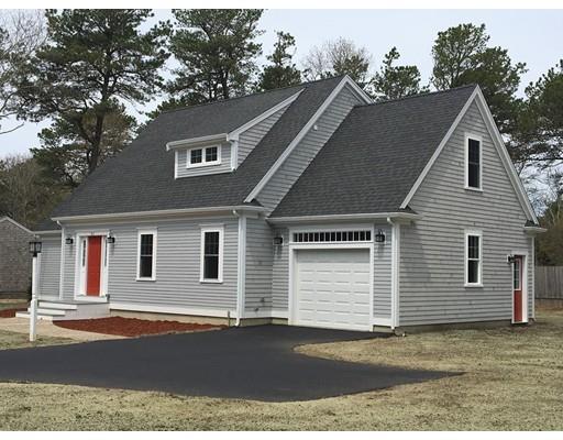 31 Rainbow Ln, Mashpee, MA 02649 photo 4