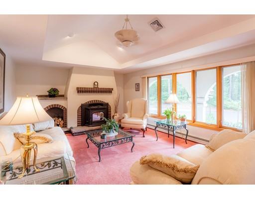 5 Ledgeview Dr, Assonet, MA 02702 photo 4