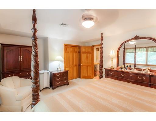 5 Ledgeview Dr, Assonet, MA 02702 photo 16