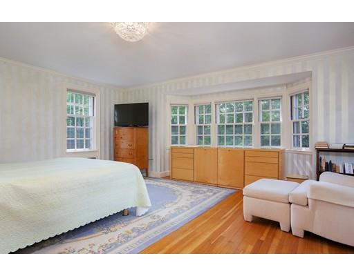39 Chatham St, Brookline, MA 02446 photo 6