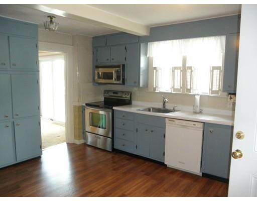 16 Jonathan St, Gardner, MA 01440 photo 5