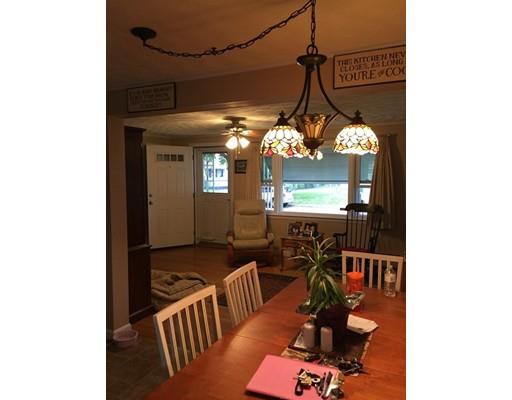 80 Temby St, Springfield, MA 01119 photo 8