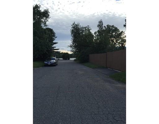 80 Temby St, Springfield, MA 01119 photo 4